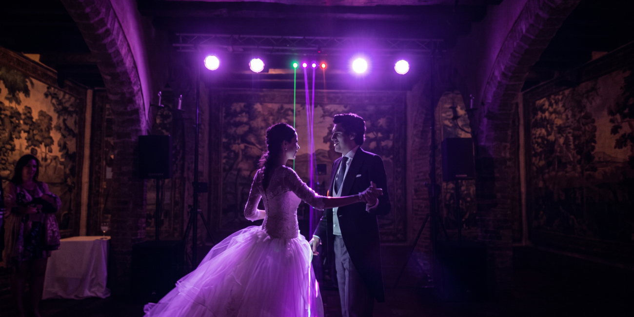 video de boda en barcelona, primer baile de los novios